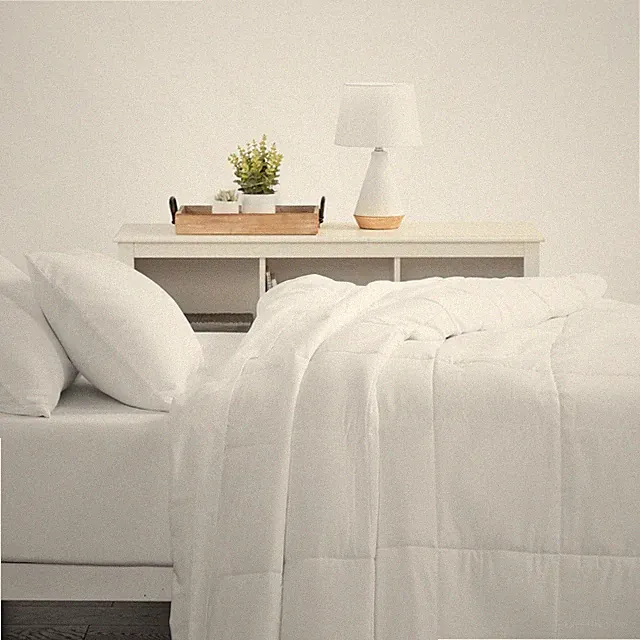 Hotel Collection Soft Down Alternative Lightweight Comforter / Duvet Insert